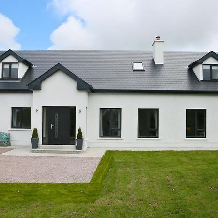 Luxury 6 Bedroom Spiddal Villa, Jacuzzi, Balcony Galway Exterior photo
