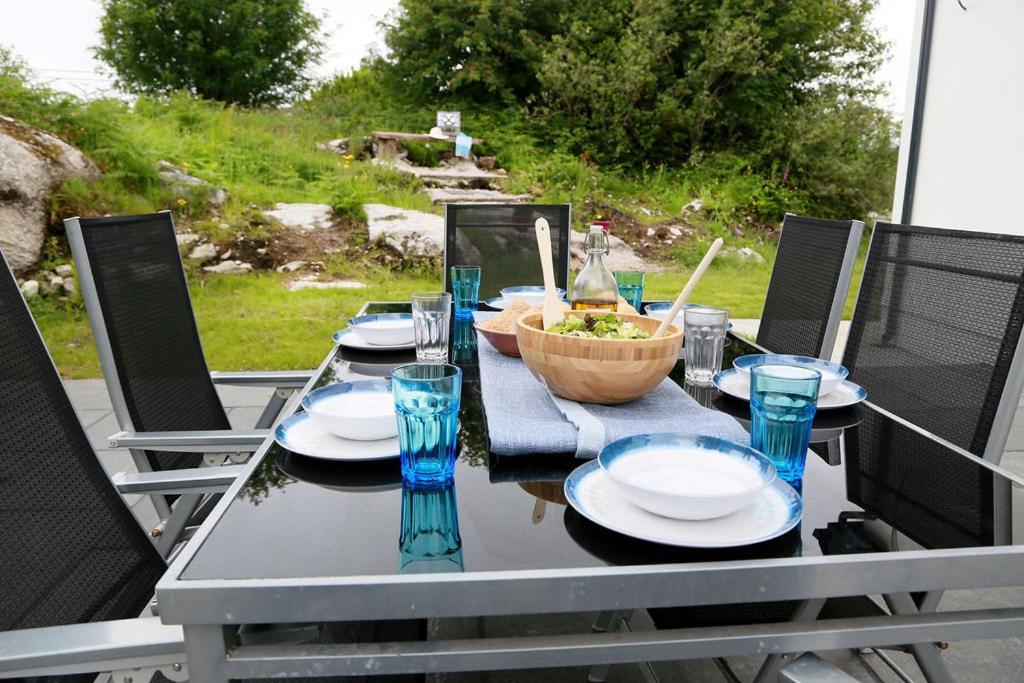 Luxury 6 Bedroom Spiddal Villa, Jacuzzi, Balcony Galway Exterior photo